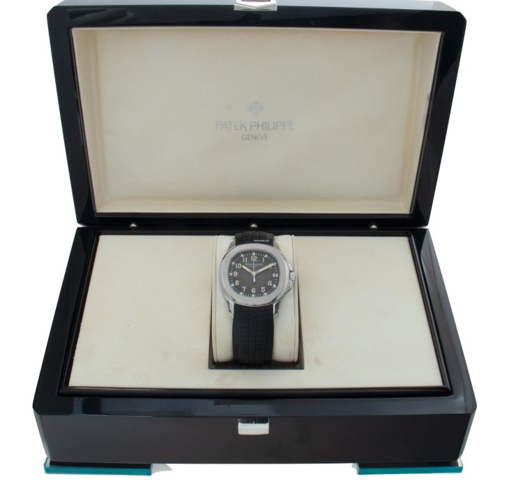 Patek Philippe Aquanaut 5165 Stainless Steel 38mm Watch