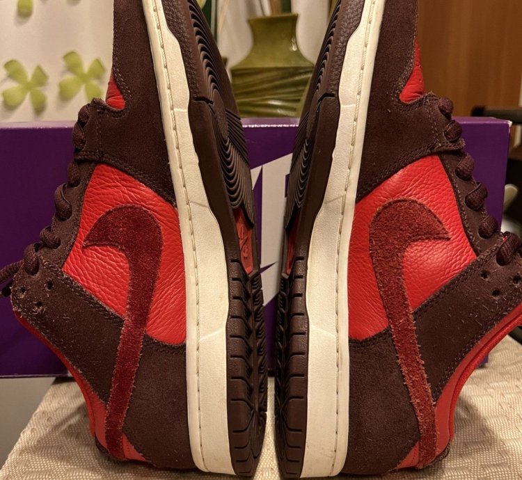 Nike Sb Cherry