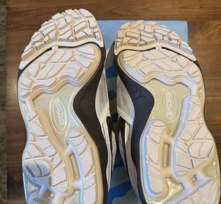 Size 7 Nike Travis Scott Zoom Field Jaxx Light Chocolate
