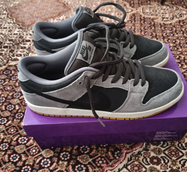 Nike Sb Dark Smoke Grey Us11 5 Eu45 5