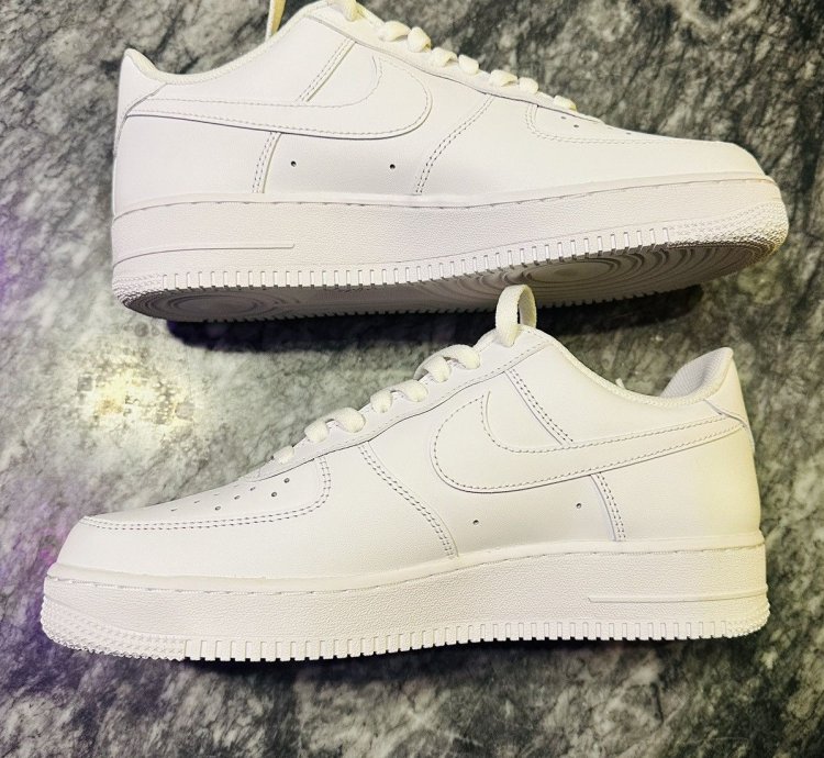 Sky High Farm Nike Kaws Cloud Force 1