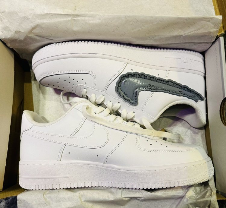 Sky High Farm Nike Kaws Cloud Force 1