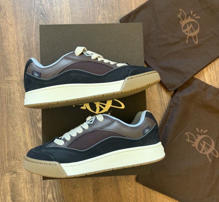Dior Cactus Jack B713 Sneakers Mocha