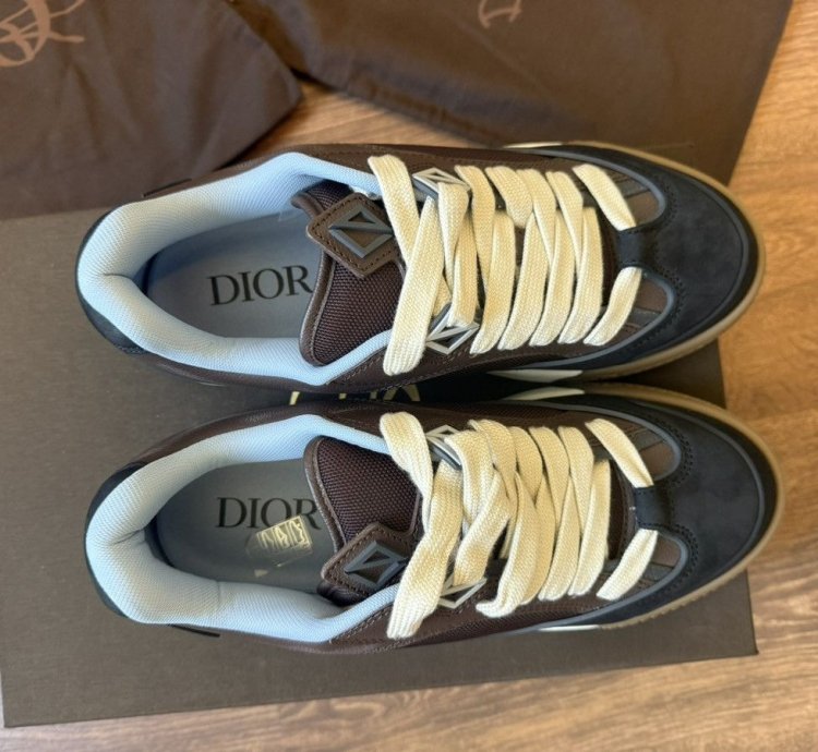 Dior Cactus Jack B713 Sneakers Mocha