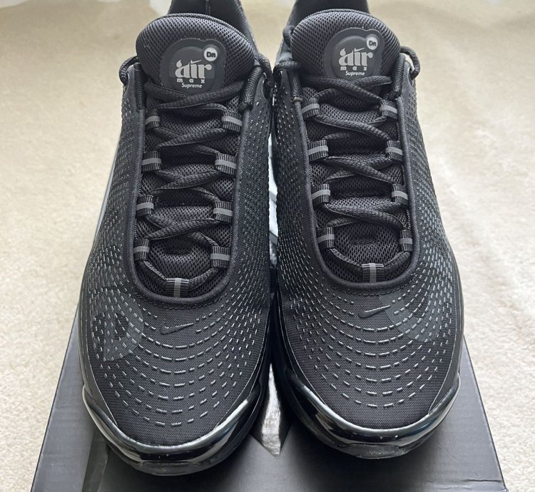 Supreme Air Max Dn