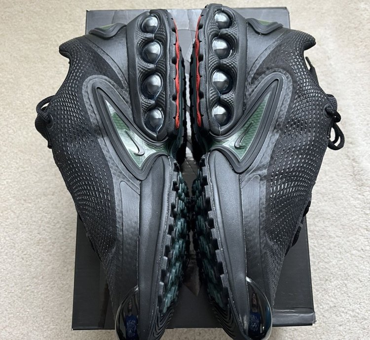 Supreme Air Max Dn