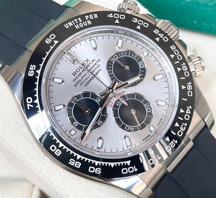 Rolex Daytona 116519 Ghost Silver Dial Oysterflex 2023
