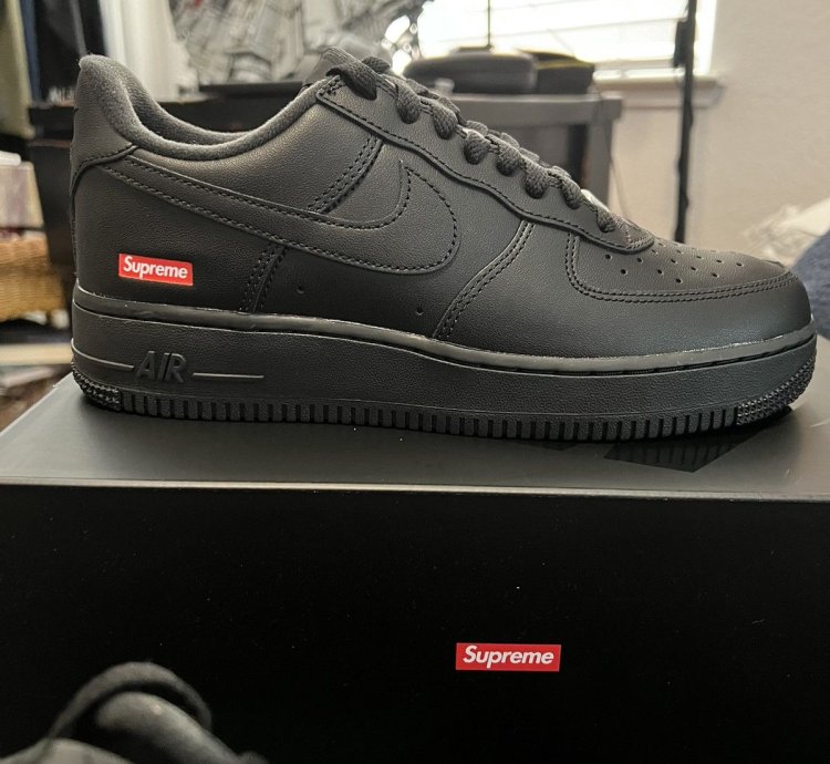 Supreme Nike Air Force 1 Low 2 Stussy Tees