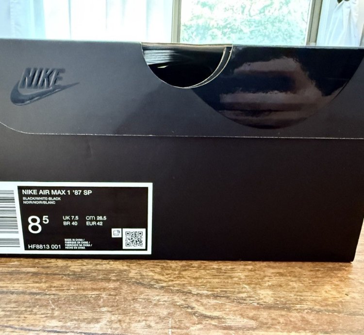 Supreme Nike Air Max