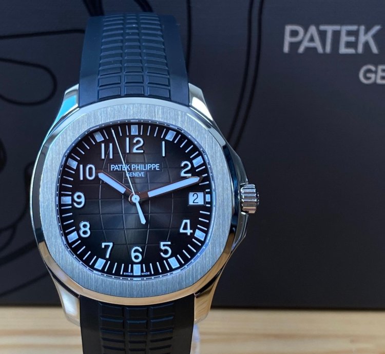 Patek Philippe Aquanaut 5167a Full Set 2023 - Like New Condition