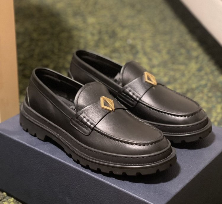 Dior Cd Diamond Explorer Loafers