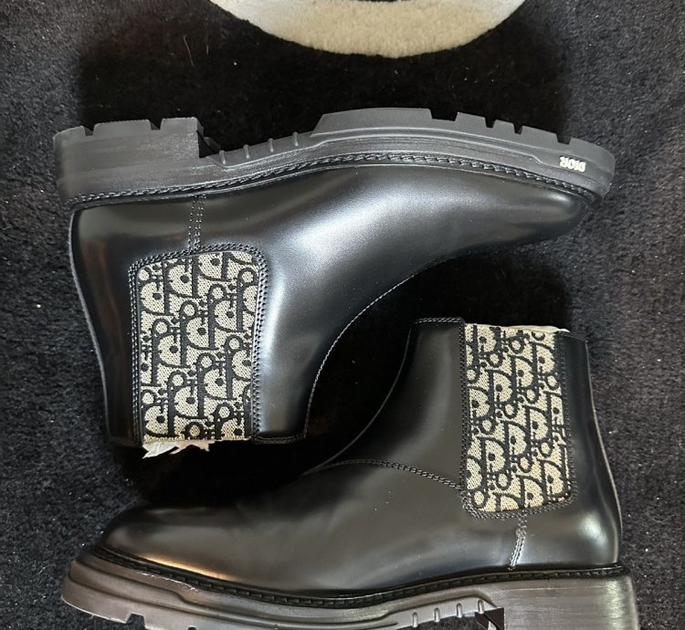 Dior Chelsea Explorer Boot