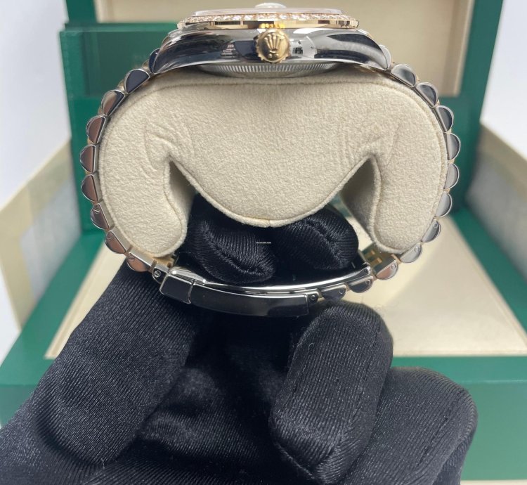 Rolex Datejust 36 Rolesor Datejust 36 Watch - Yellow Diamond Bezel - White Mother-of-pearl Jubilee 126283