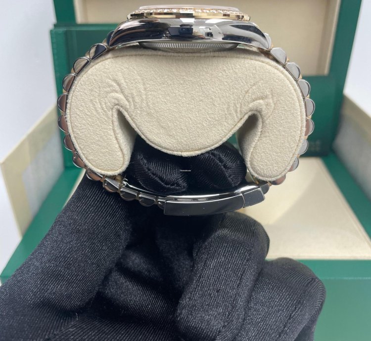 Rolex Datejust 36 Rolesor Datejust 36 Watch - Yellow Diamond Bezel - White Mother-of-pearl Jubilee 126283