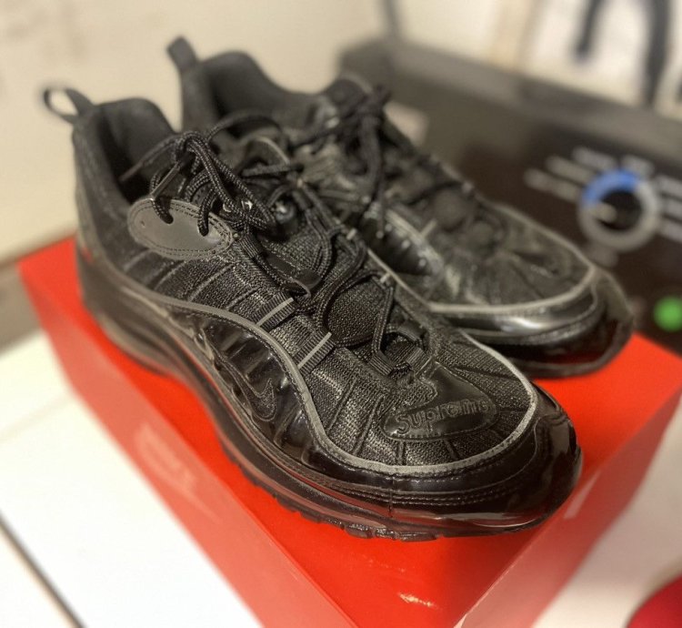 Supreme Nike Air Max 98 Triple Black Sz 11 5