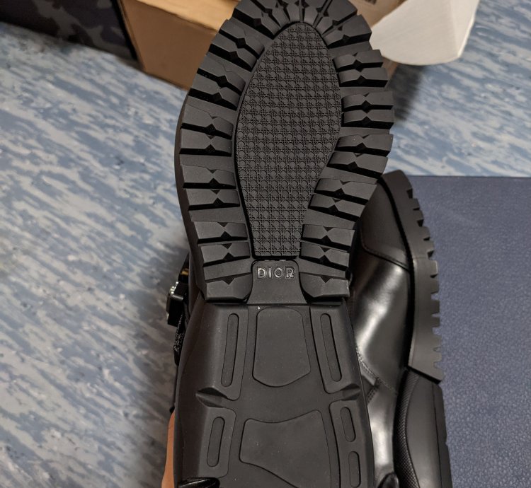 Dior Combat Boots From Dior 19 Pre Fall Runway
