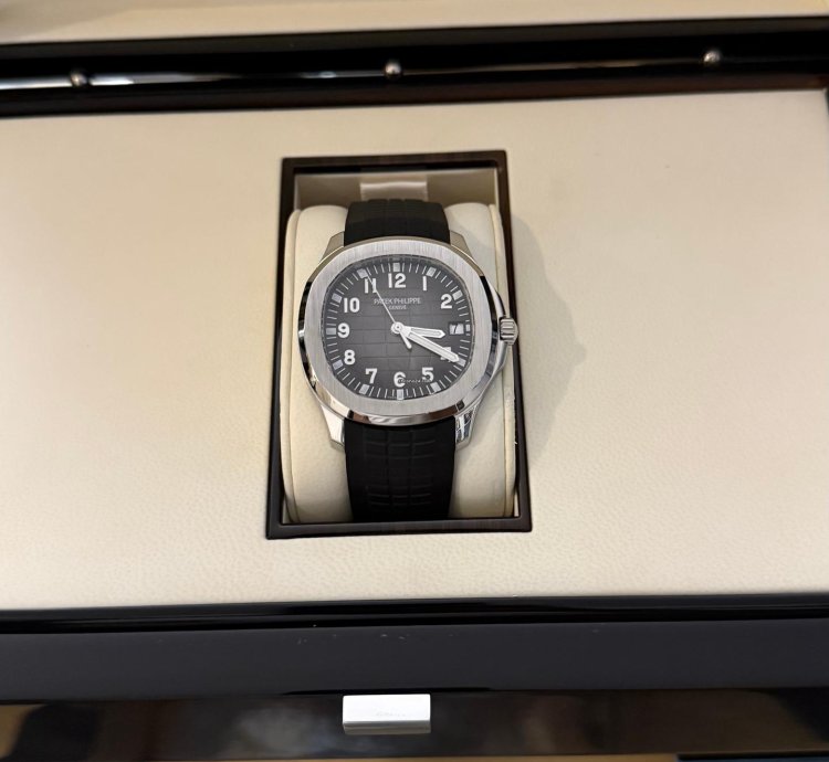 Patek Philippe Aquanaut 5167a Very Clean 3 Straps And Box