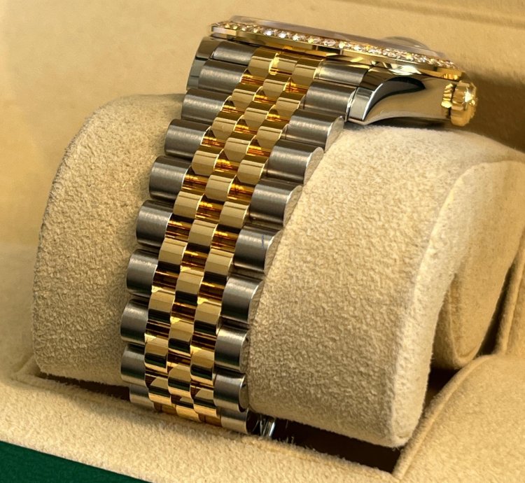 Rolex Datejust 36 Unworn Two Tone Yellow Gold Datejust 36mm Wimbledon Dial Diamond Bezel 126283rbr