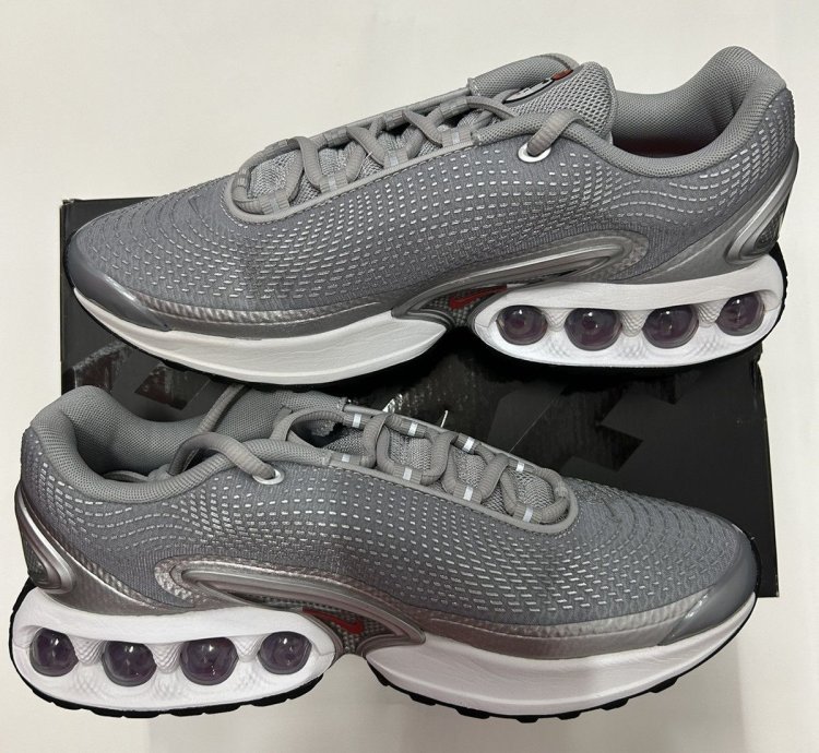 Supreme Nike Dn Silver Bullet
