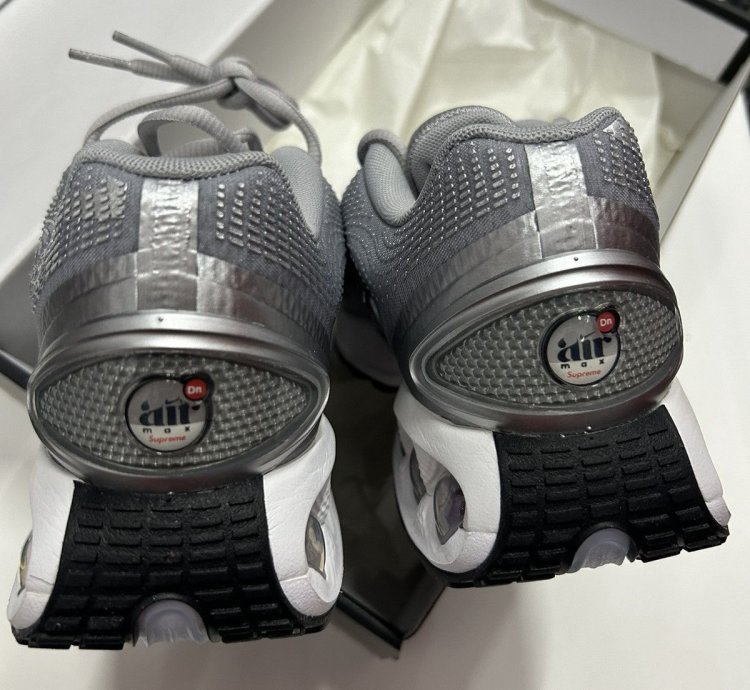 Supreme Nike Dn Silver Bullet