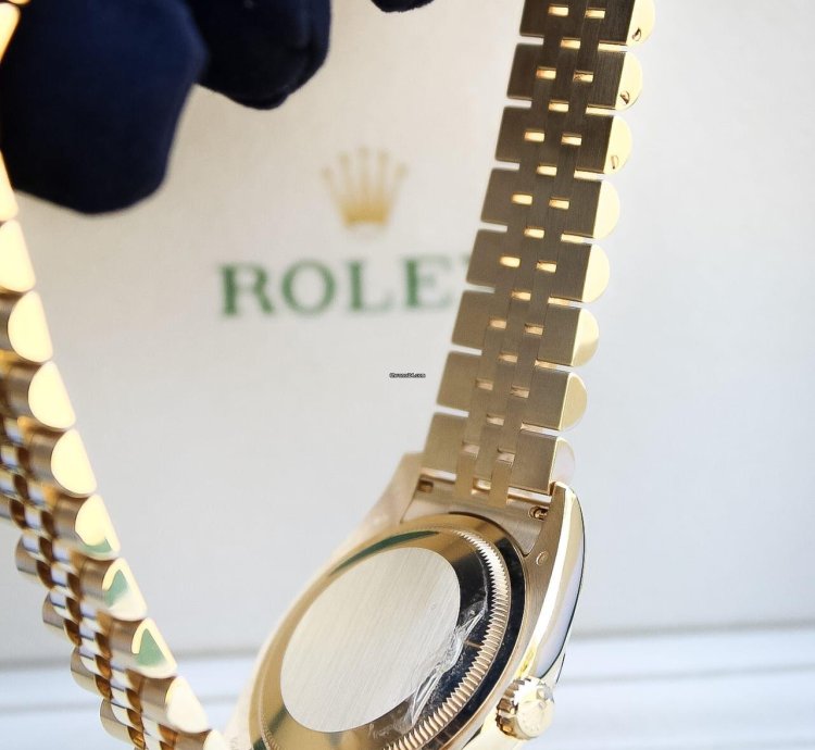 Rolex Datejust 36 Very Rare 116238 Red Date Fullset