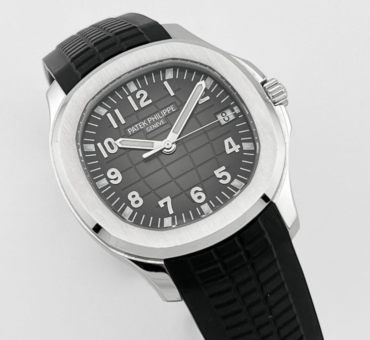 Patek Philippe Aquanaut 5167a-001 Selfwinding Stainless Steel Black Dial 2021