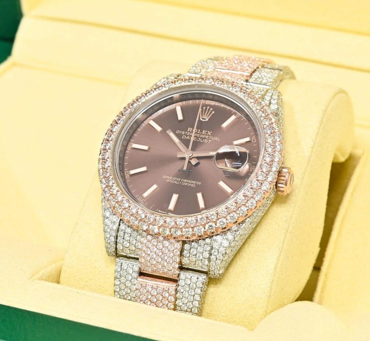 Rolex Datejust 41 41mm - Honeycomb Everose - Iced Out Custom