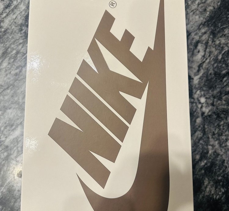 Travis Scott Air Jordan 1 Low Og Dark Mocha Final Drop