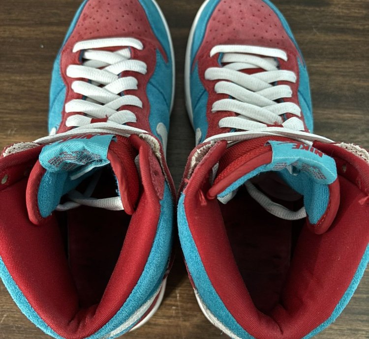 Nike Sb Dunk High Bloody Gums