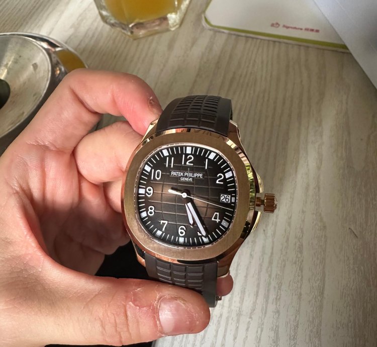 Patek Philippe Aquanaut 5167r 2017