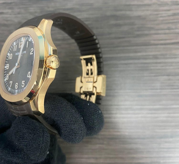 Patek Philippe Aquanaut 5167r Rose Gold Aquanaut
