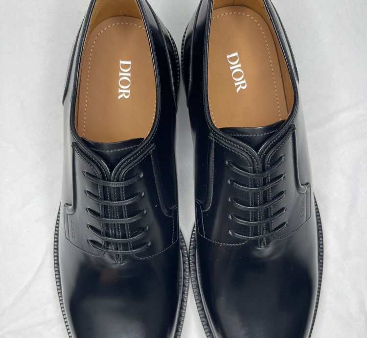Dior Evidence Derby Size 9