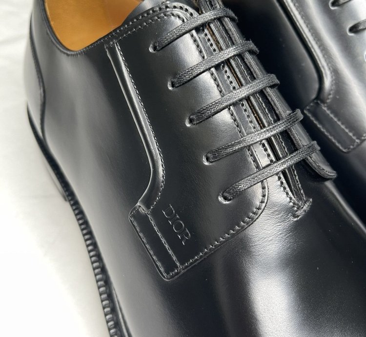 Dior Evidence Derby Size 9