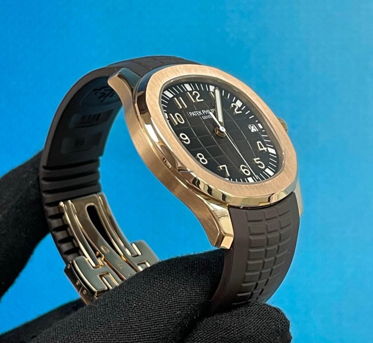 Patek Philippe Aquanaut 5167r-001 Rose Gold Aquanaut