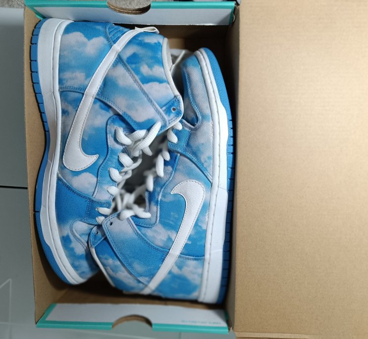Nike Sb Dunk High Clouds