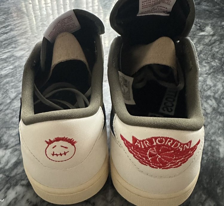 Travis Scott Jordan 1 Low Og Reverse Olive