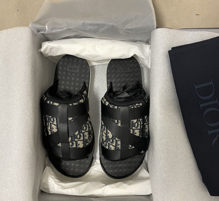 Dior Fw22 Alpha Sandals Size 43 Bnib