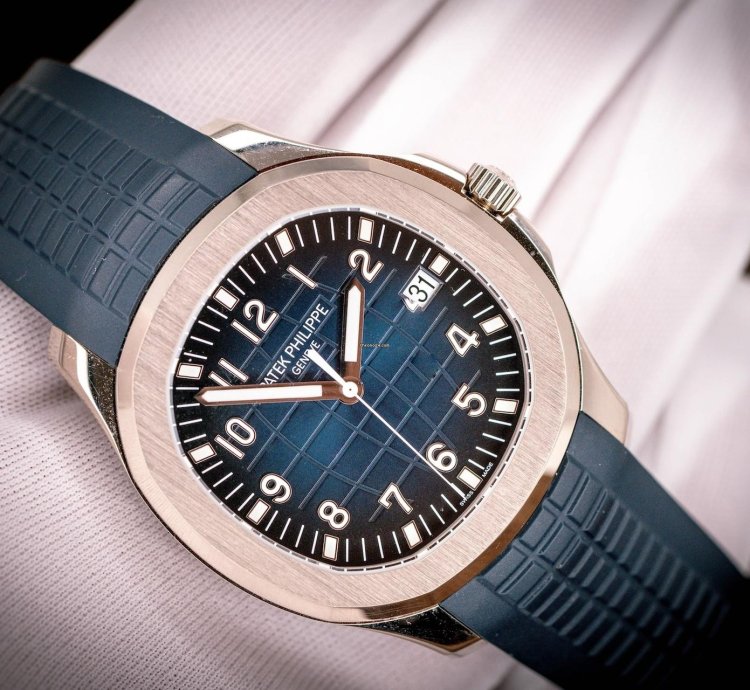 Patek Philippe Aquanaut 5168g-001