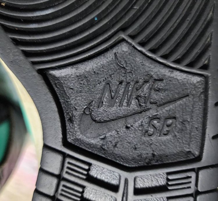 Nike Sb Dunk High Diamond Supply Tiffany