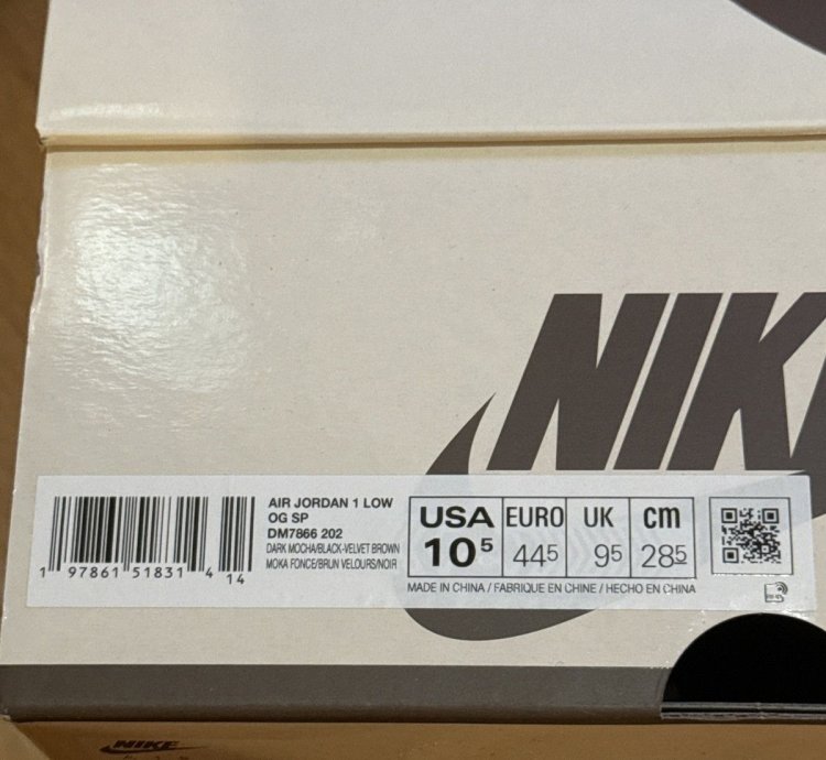 Travis Scott Jordan 1 Lows Velvet Mocha