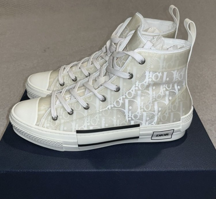 Dior High-top Sneaker -b23 White Oblique
