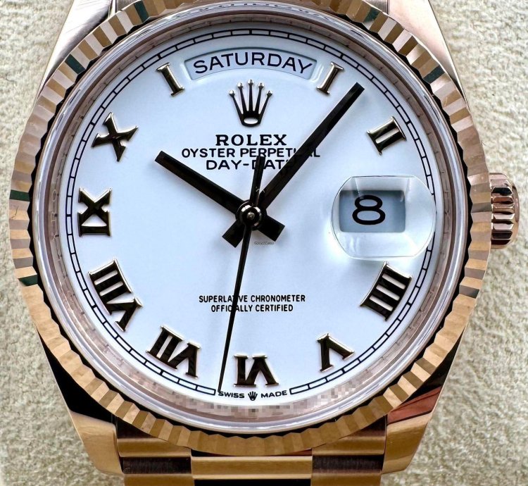 Rolex Day-date 36 128235 36mm Rose Gold White Roman Dial Unworn 2024
