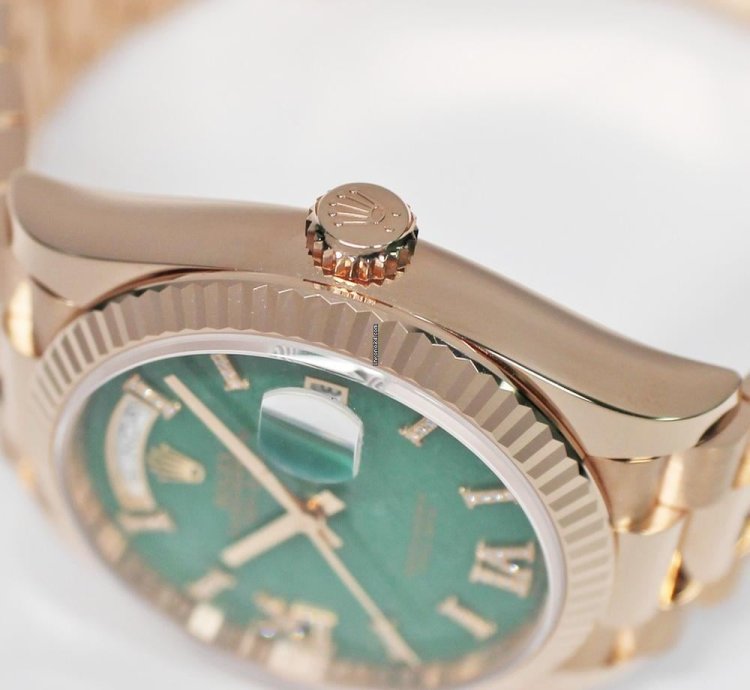 Rolex Day-date 36 128235 Automatic Red Gold Like New Unworn