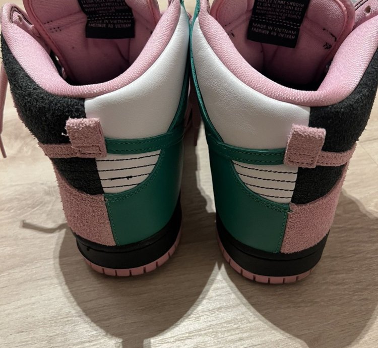 Nike Sb Dunk High Invert Celtics