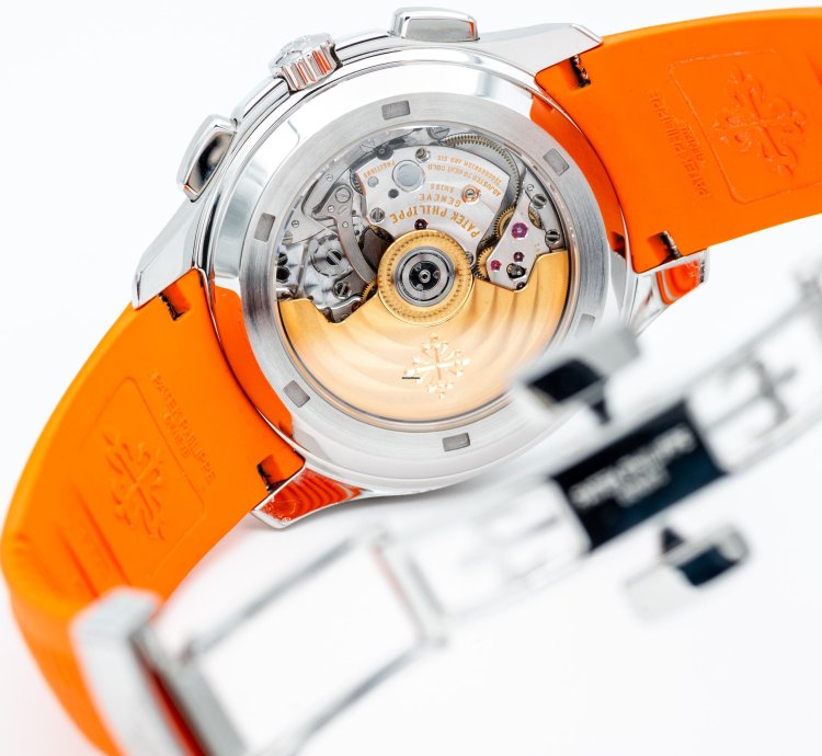 Patek Philippe Aquanaut 5968a Steel Black Dial - Full Set Orange Black Uncut Strap