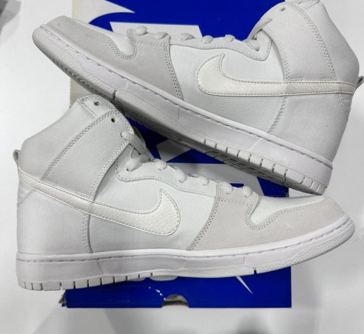 Nike Sb Dunk High Metallic Summit White Size 10
