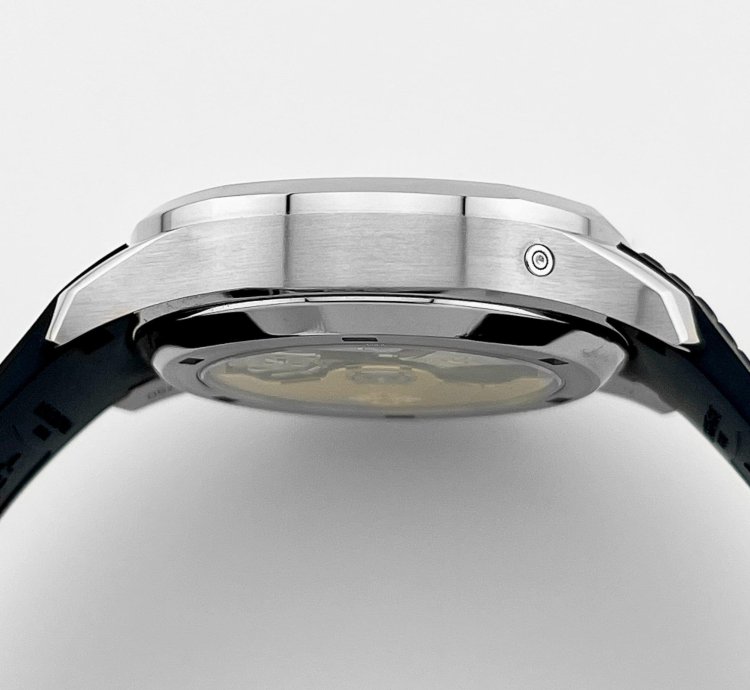 Patek Philippe Aquanaut 5968g-001 White Gold Blue Dial 2022