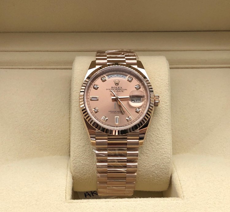 Rolex Day-date 36 128235a Pink Diamond Dial Rose Gold President