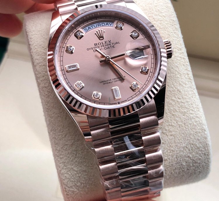 Rolex Day-date 36 128235a Pink Diamond Dial Rose Gold President