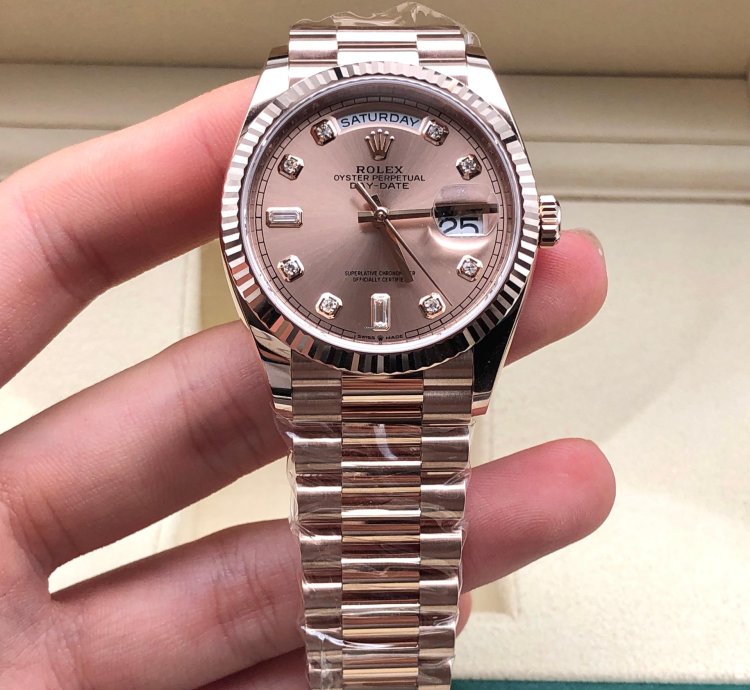 Rolex Day-date 36 128235a Pink Diamond Dial Rose Gold President